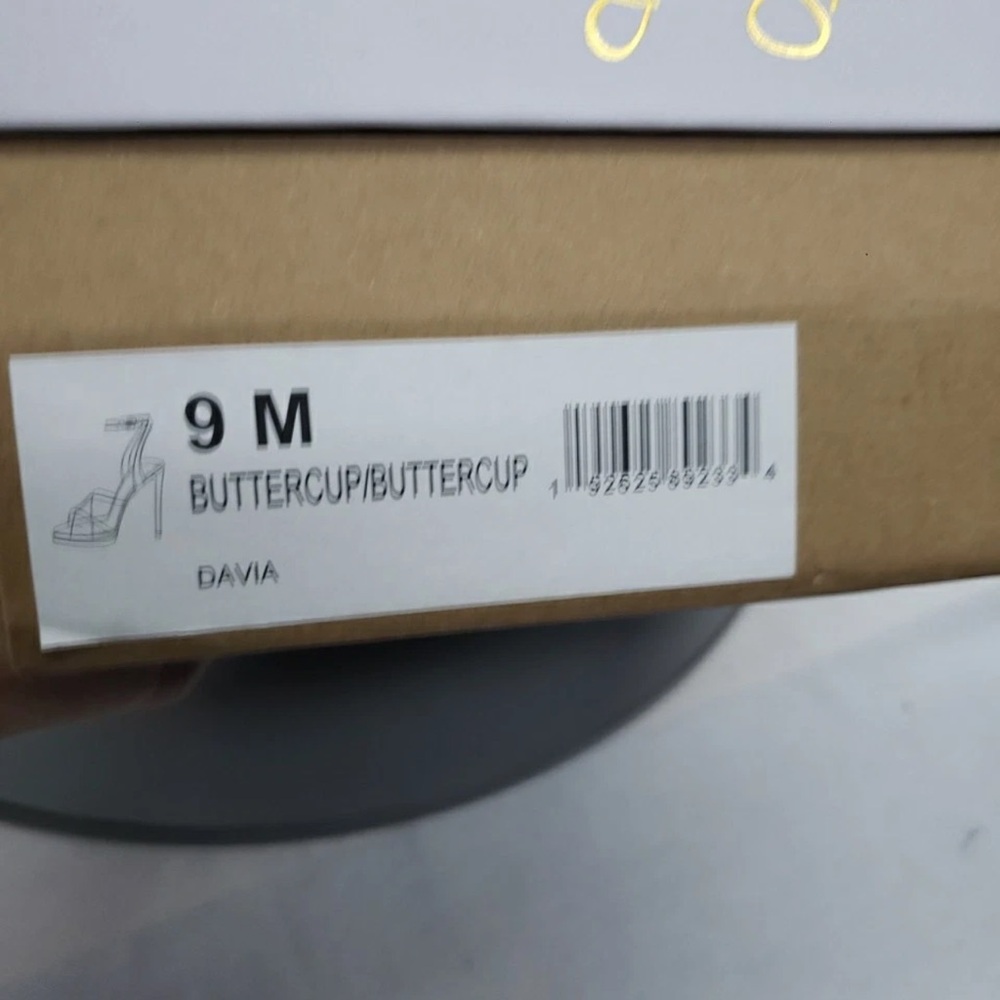 NIB JESSICA SIMPSON JP David Sandals Buttercup Size 9m - Picture 2 of 7